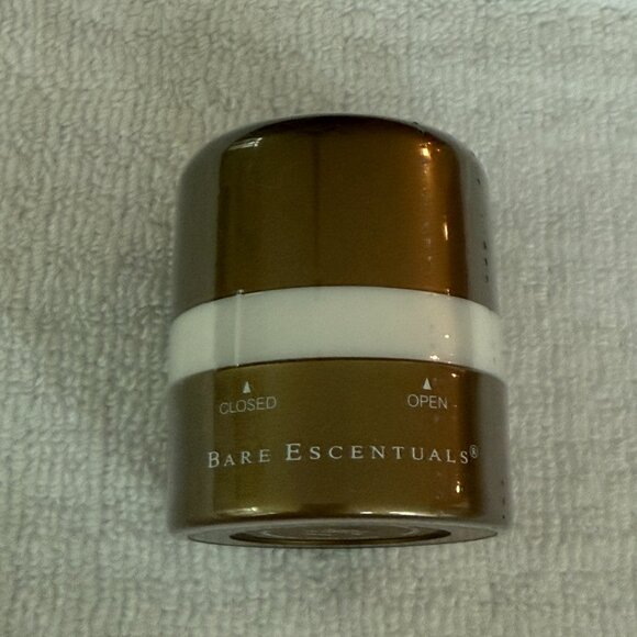 Bare Escentuals RareMinerals Skin Revival Treatment NIGHT in Light .05 oz - 8H1 - Picture 8 of 9